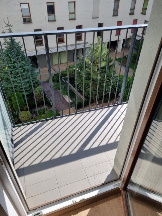 Aparthotel In Warsaw Very Close To The City Center, Free Underground Parking, Wifi, Air Conditioning, Balcony エクステリア 写真
